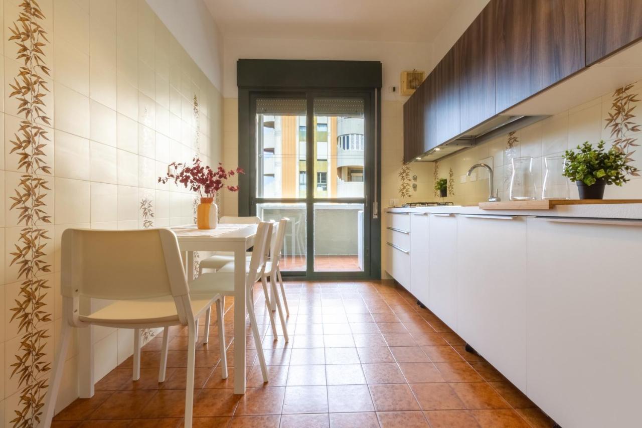 קליארי Colle Bonaria Apartment מראה חיצוני תמונה